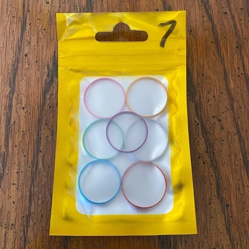 NEW Fine Fashion Unisex Lightweight Aluminum 7 Count Rings (Rainbow Assortment)